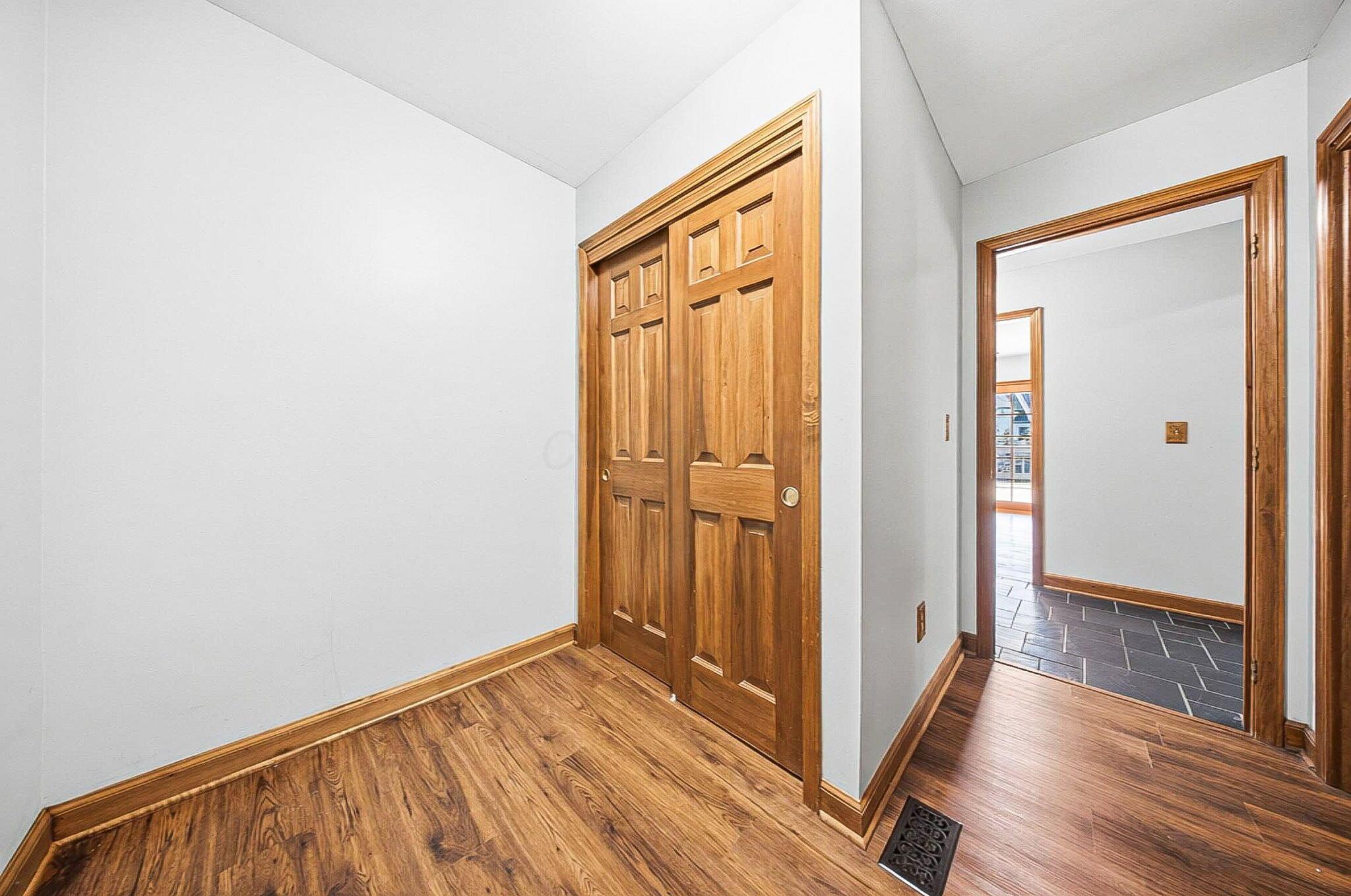 5050 Clark-Shaw Road Powell, OH 43065 - Photo 19 of 82 30-web-or-mls-W.M. - 5050 Clark-Shaw Rd,
