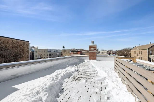 a black and white photo of a room