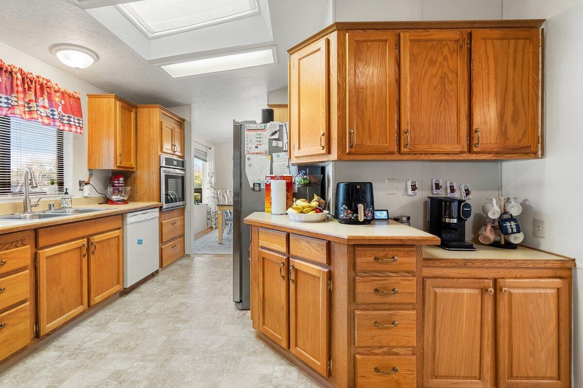1090 Murray Road, Unit 67 McKinleyville, CA 95519 - Photo 17 of 22