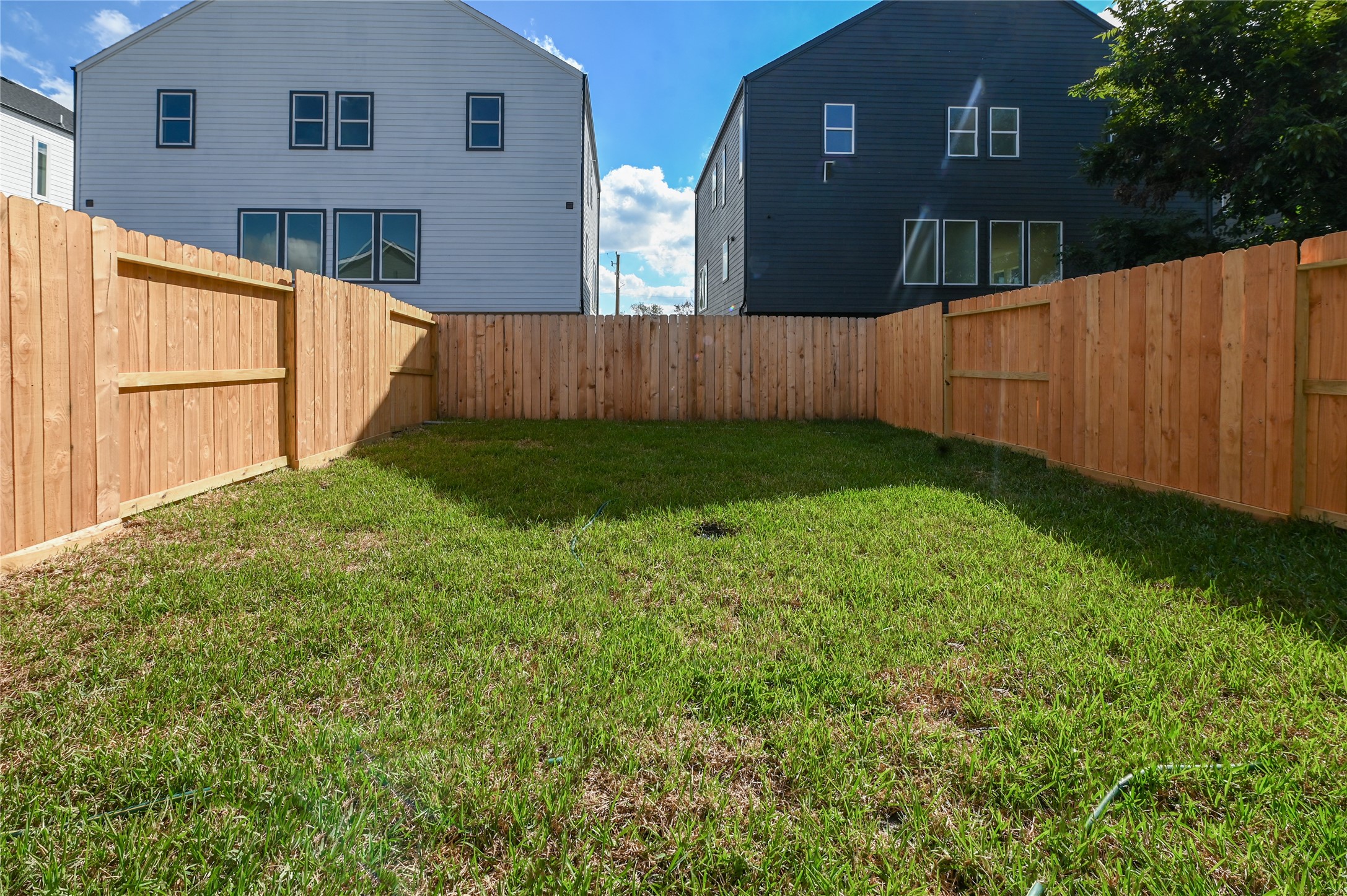 14113 Bridgeport Road Houston, TX 77047 - Photo 27 of 33 Large back yard is a blank slate for you to design your dream back yard!