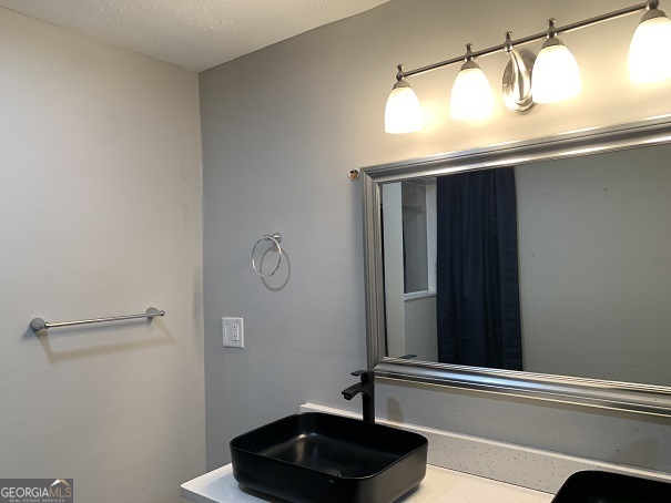 181 Dean Street Jonesboro, GA 30236 - Photo 3 of 8