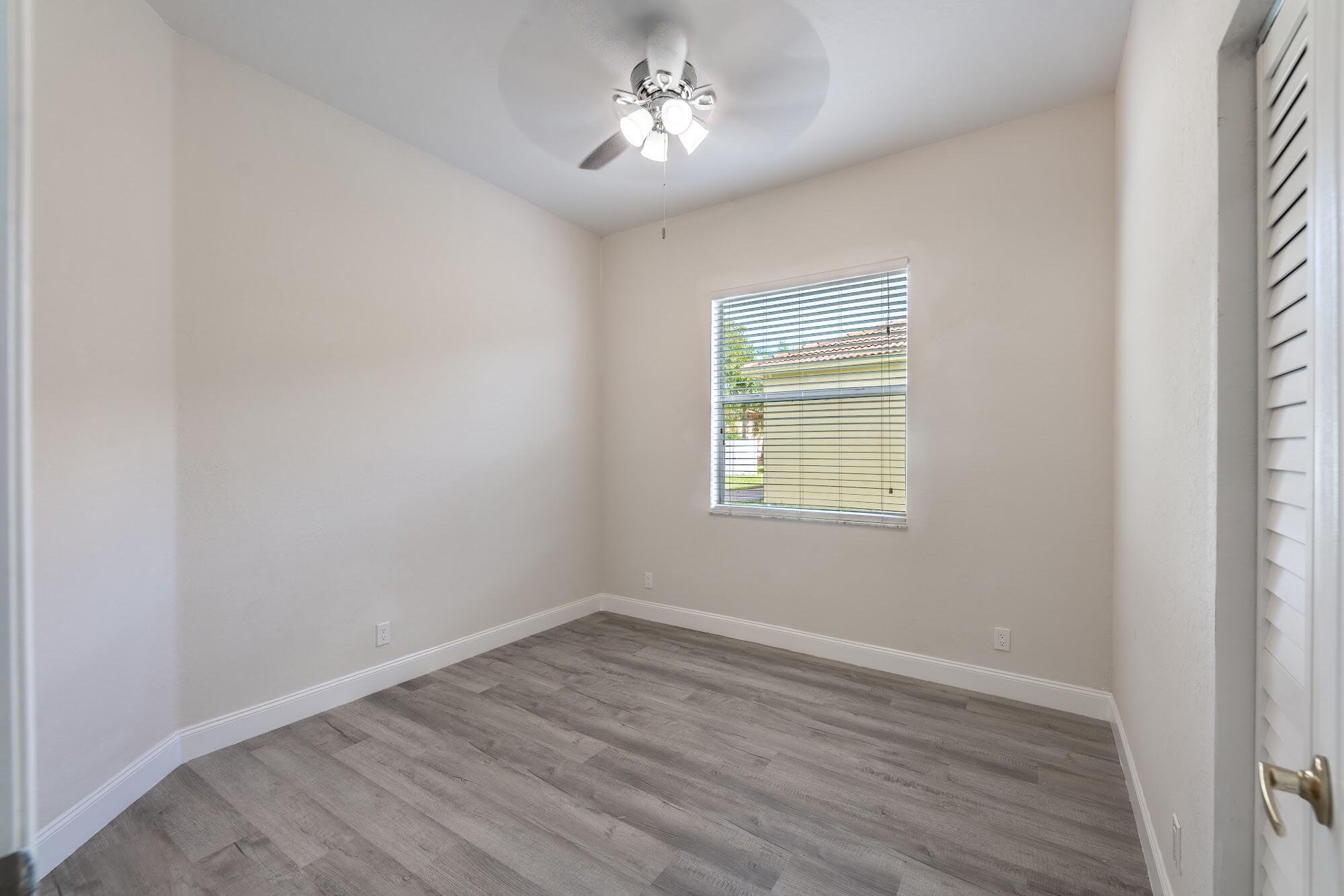 5761 Spanish River Road Fort Pierce, FL 34951 - Photo 15 of 25 IMG_0655