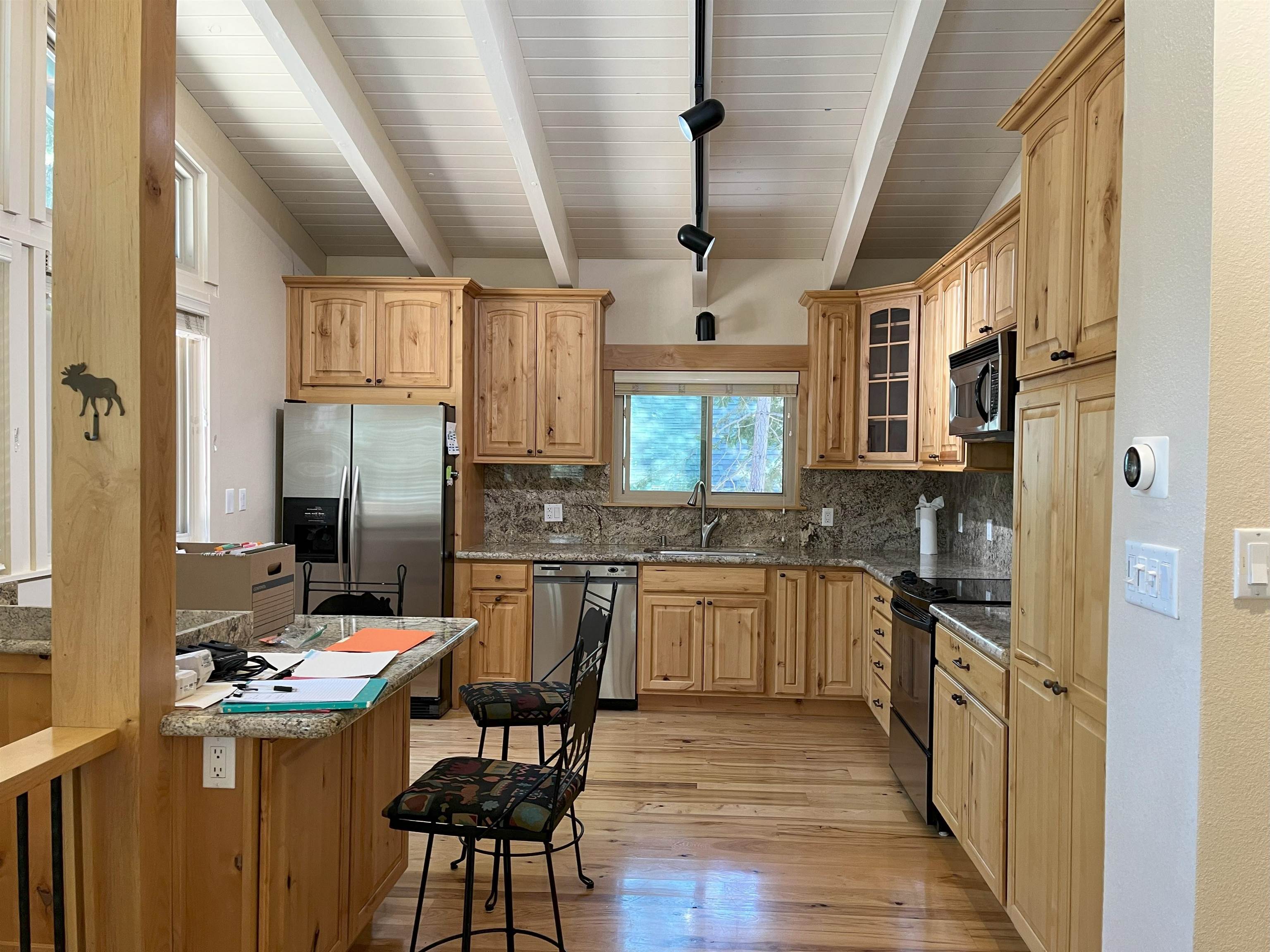 10219 Washoe Road Truckee, CA 96161 - Photo 2 of 7 Gallery Image 2