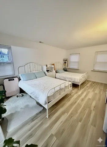 $625,000 | 128 Santa Barbara Drive, Unit 128, Plainview, NY 11803