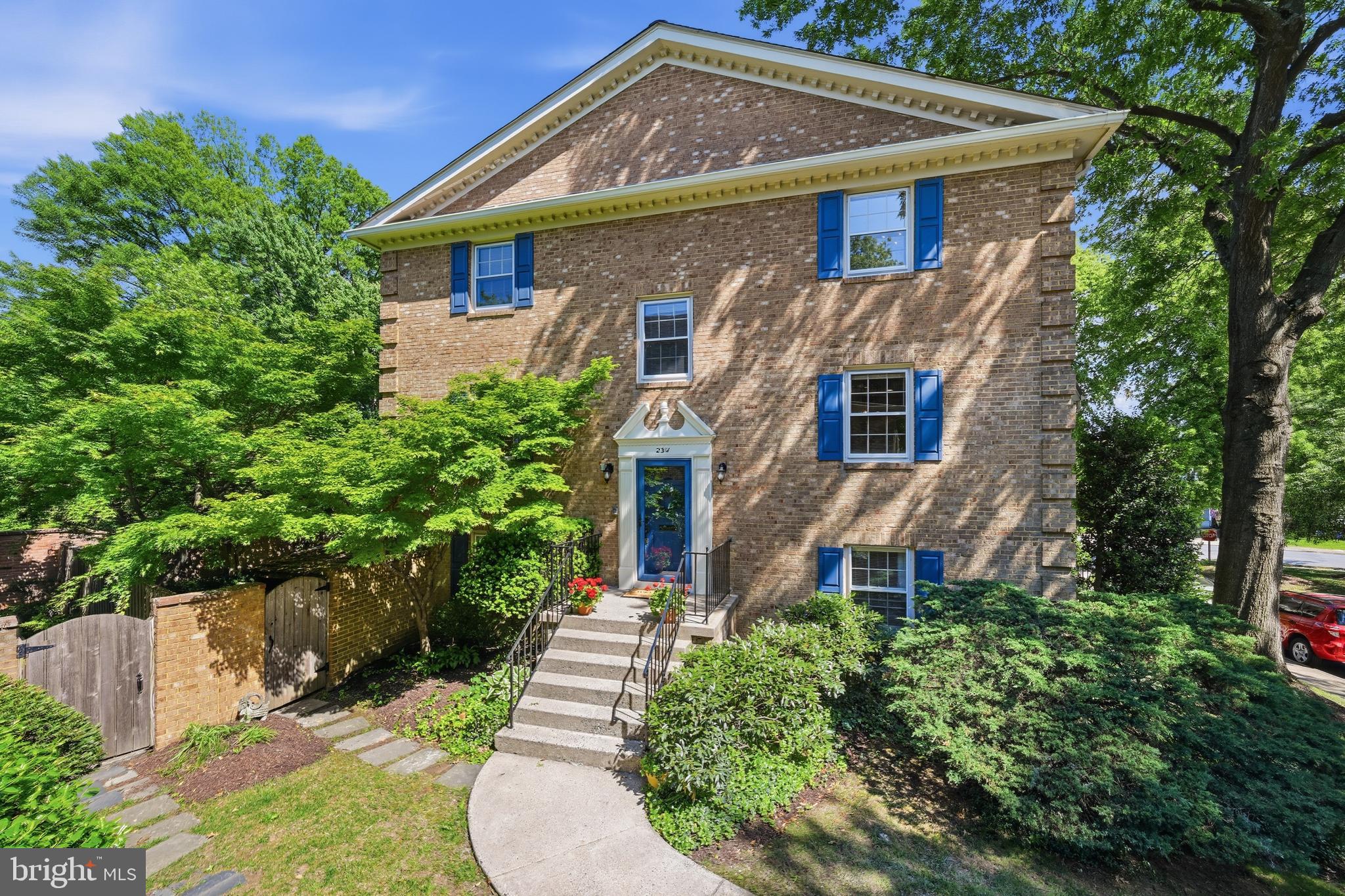 2311 North Glebe Road Arlington, VA 22207 - Photo 1 of 33 Welcome to The Birches in North Arlington