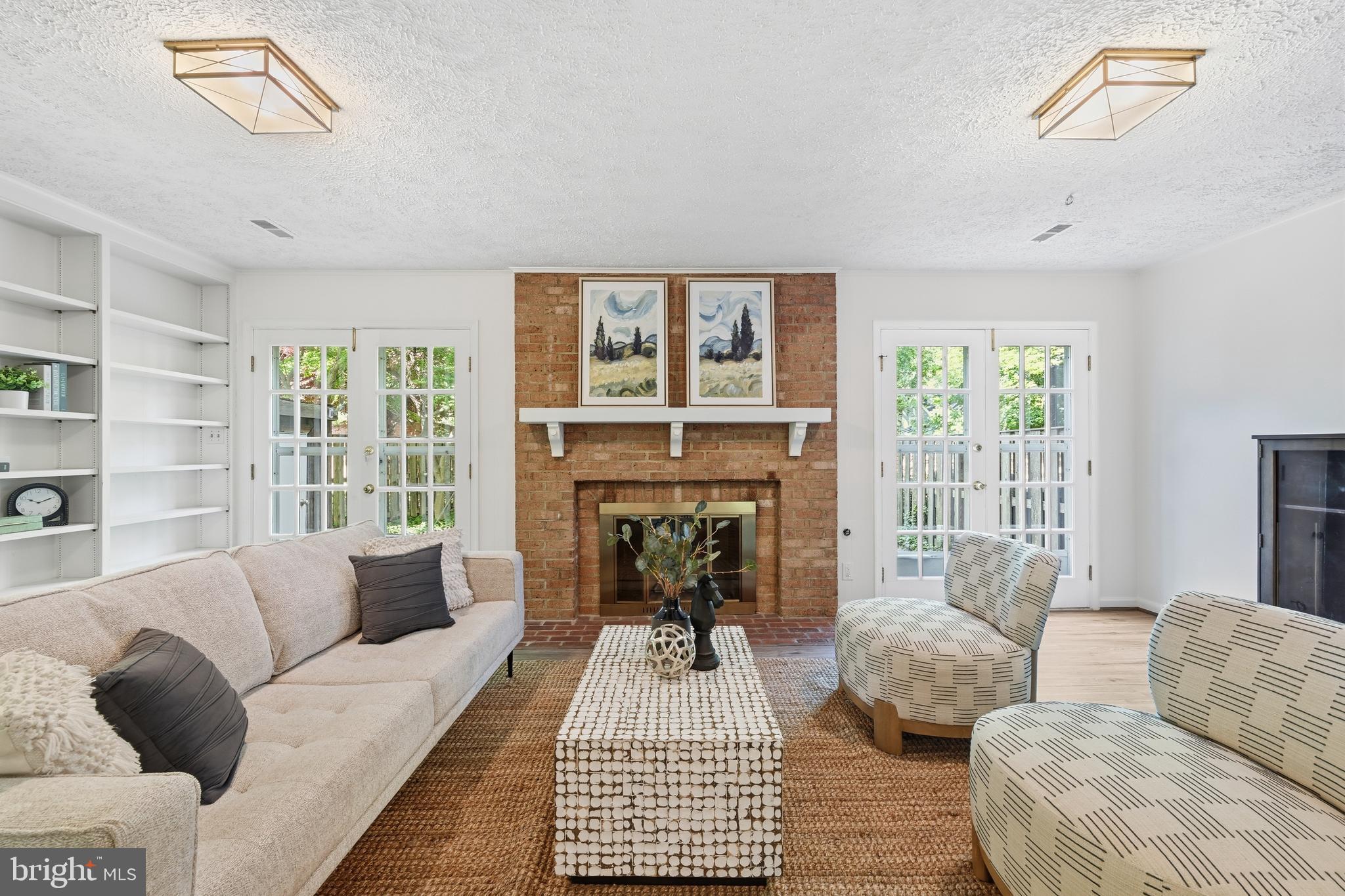 2311 North Glebe Road Arlington, VA 22207 - Photo 5 of 33 LL fam room opens with French doors to patio