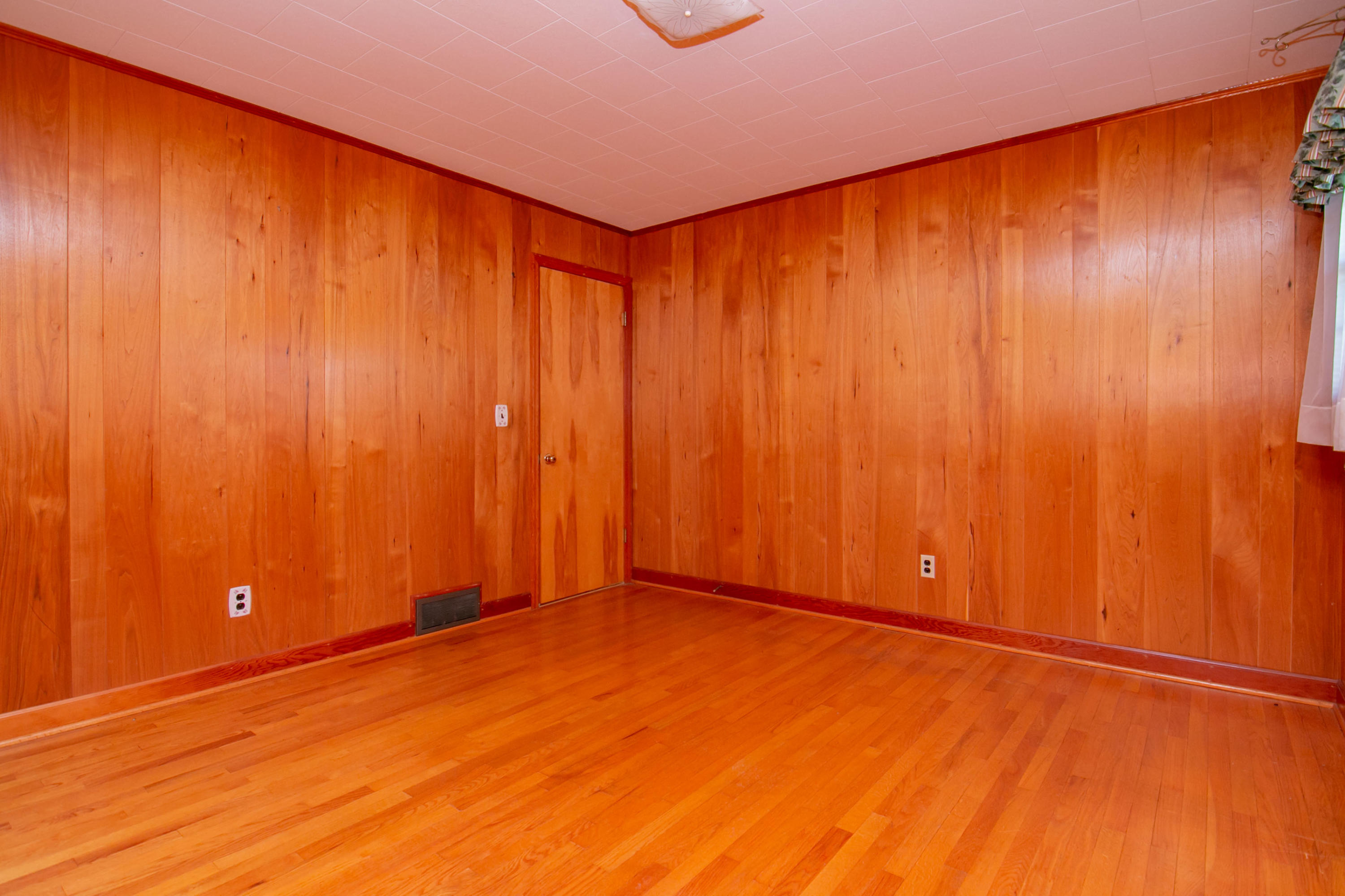 3256 Sago Road Callands, VA 24530 - Photo 26 of 59 img_0716