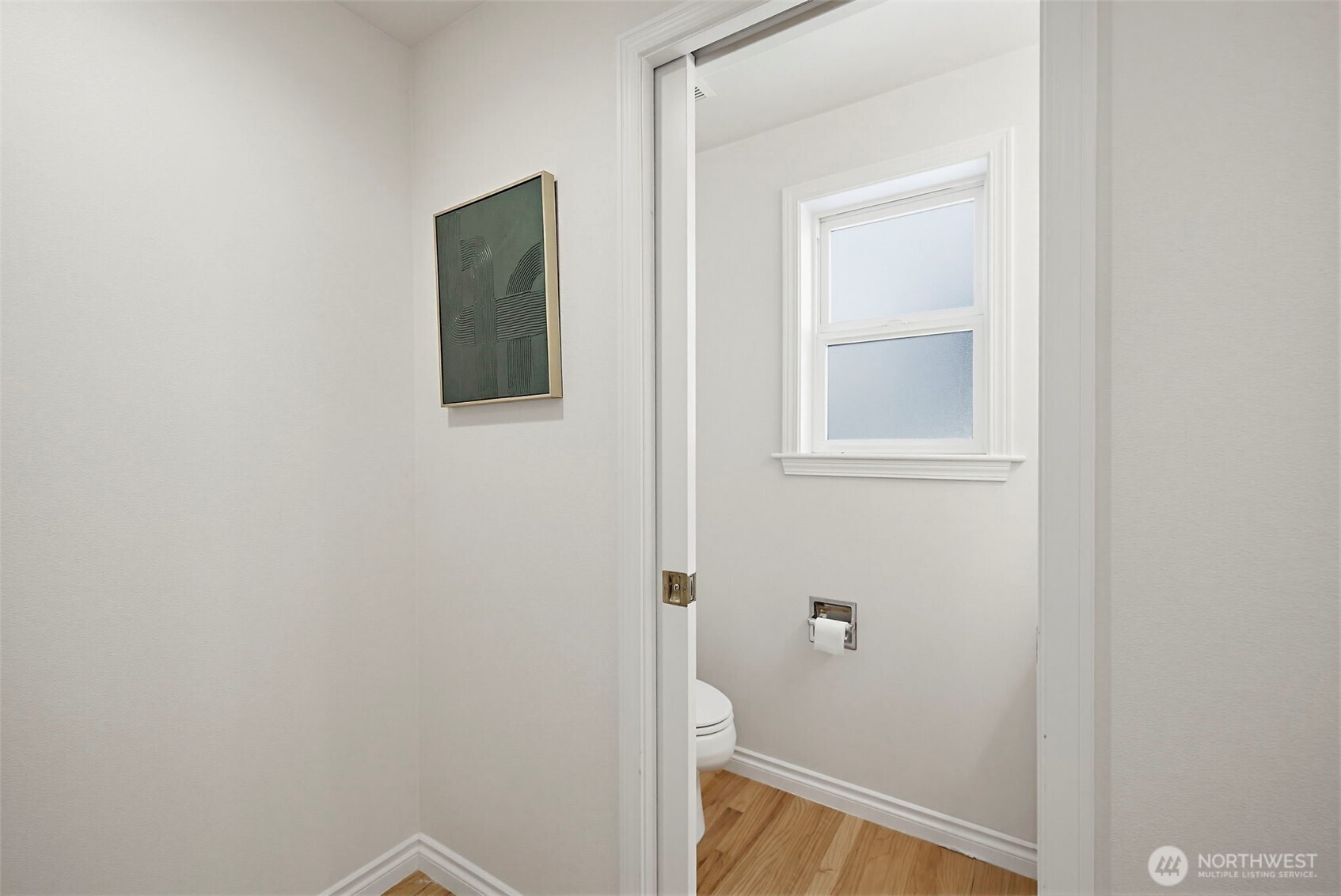 1141 North 93rd Street, Unit B Seattle, WA 98103 - Photo 15 of 30