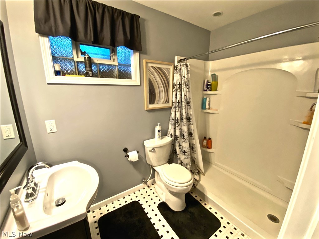 1690 Stillwagon Road Niles, OH 44446 - Photo 17 of 27 full bath in basement with extra large walk in shower