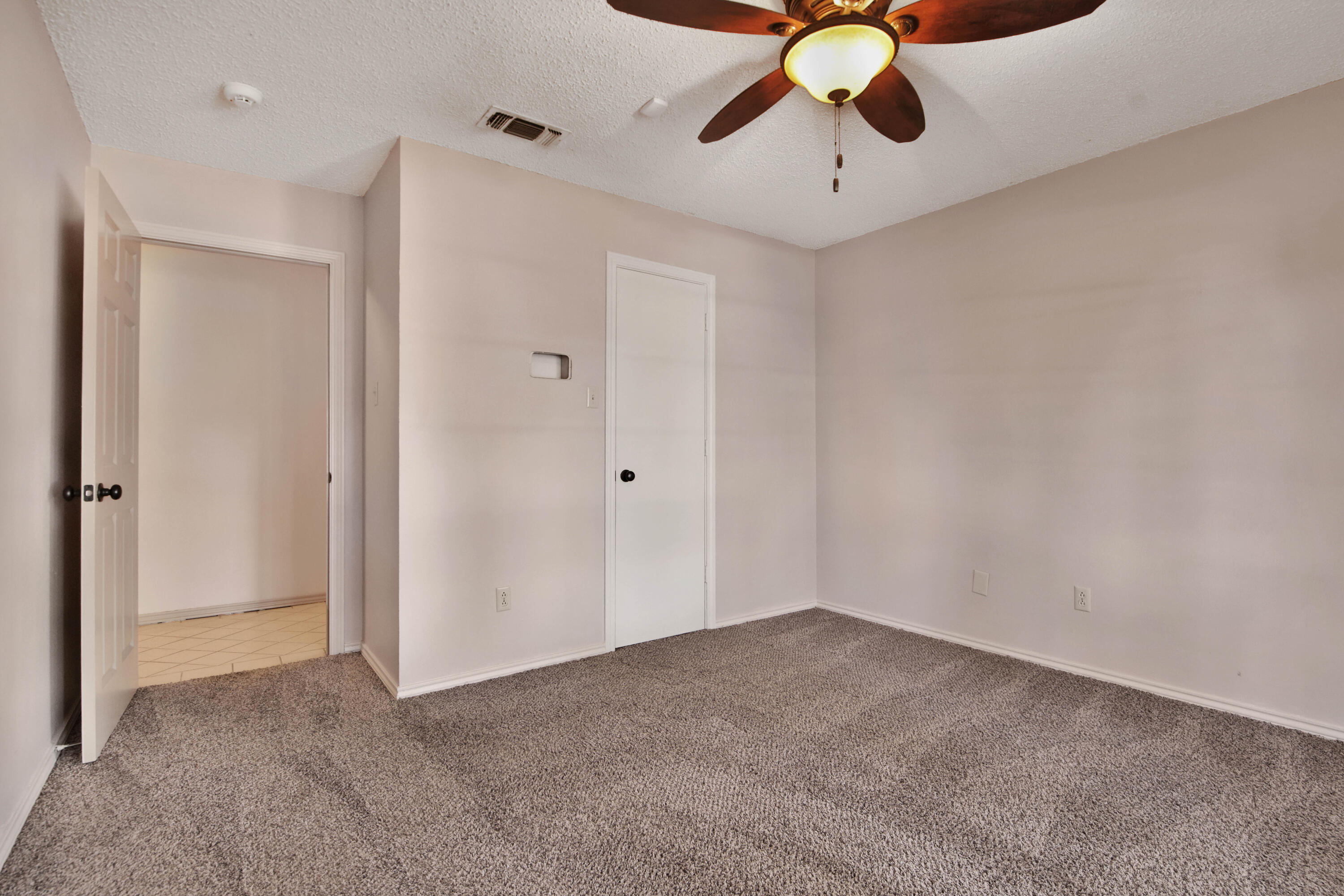 5721 80th Street Lubbock, TX 79424 - Photo 24 of 41 Bedroom #2-View #2