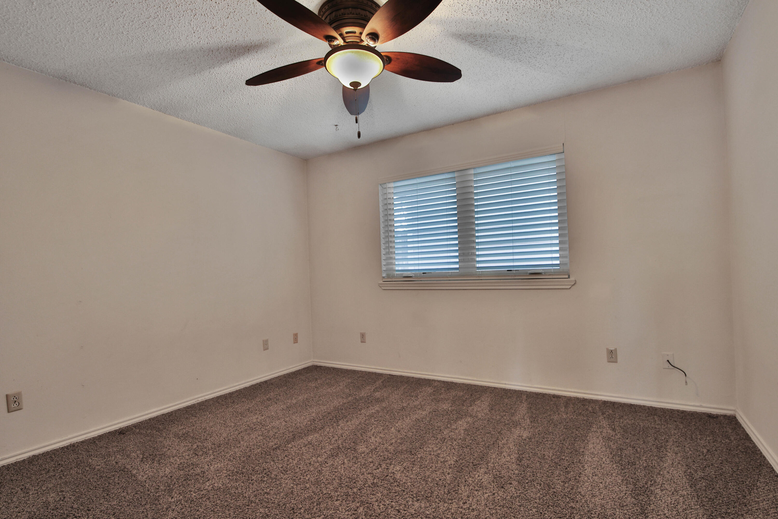 5721 80th Street Lubbock, TX 79424 - Photo 29 of 41 Bedroom #4