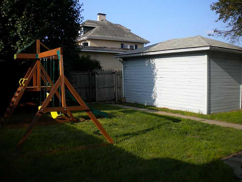 997 Indiana Avenue Monaca, PA 15061 - Photo 8 of 25 Exterior Front.