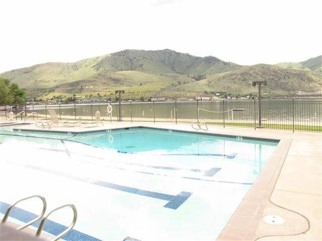 104 Spader Bay Road, Unit 11 Chelan, WA 98816 - Photo 15 of 15 Gallery Image 15