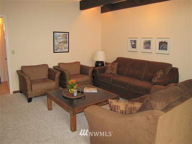 104 Spader Bay Road, Unit 11 Chelan, WA 98816 - Photo 7 of 15 Gallery Image 7