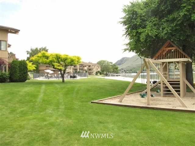 104 Spader Bay Road, Unit 11 Chelan, WA 98816 - Photo 10 of 15 Gallery Image 10