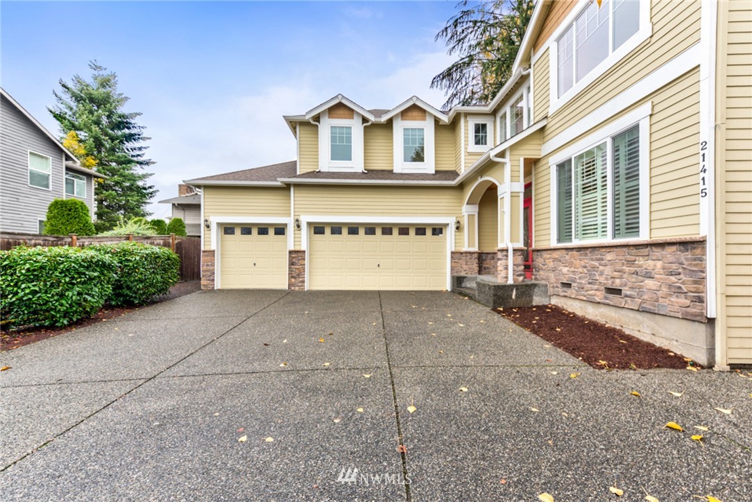 21415 37th Avenue Southeast Bothell, WA 98021 - Photo 2 of 29