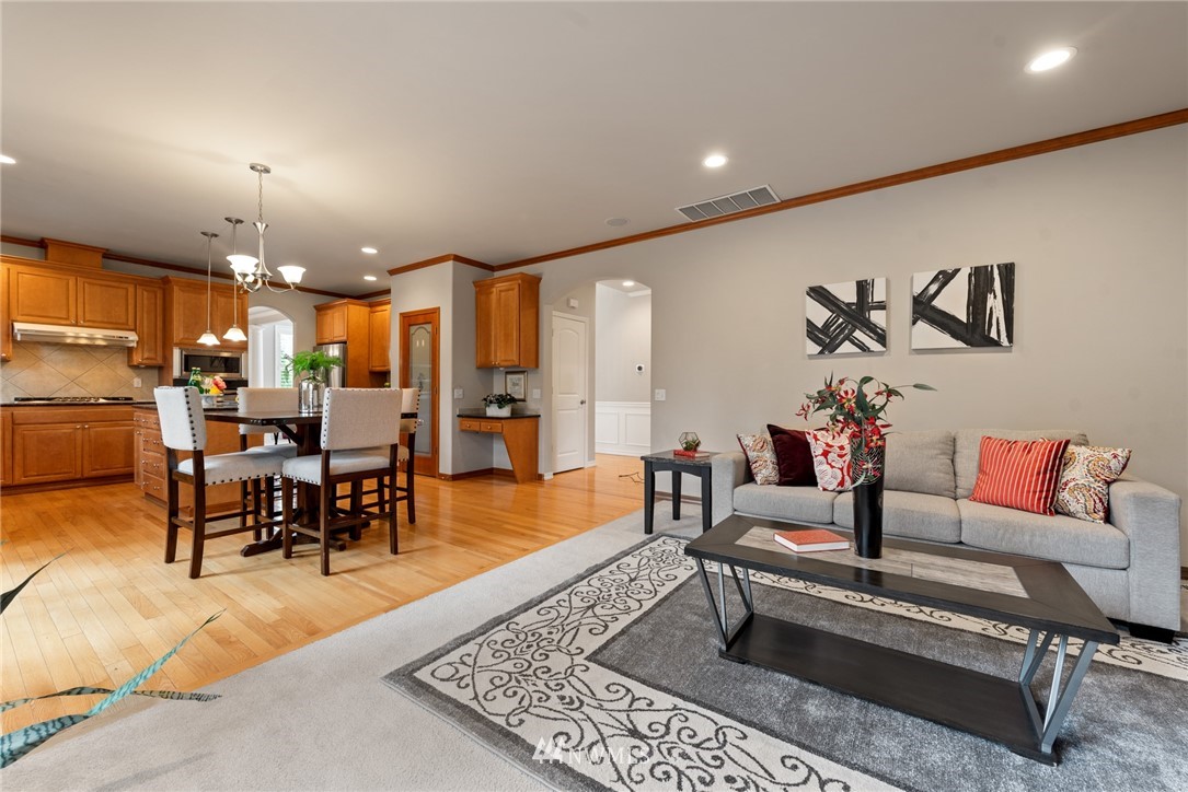 21415 37th Avenue Southeast Bothell, WA 98021 - Photo 8 of 29