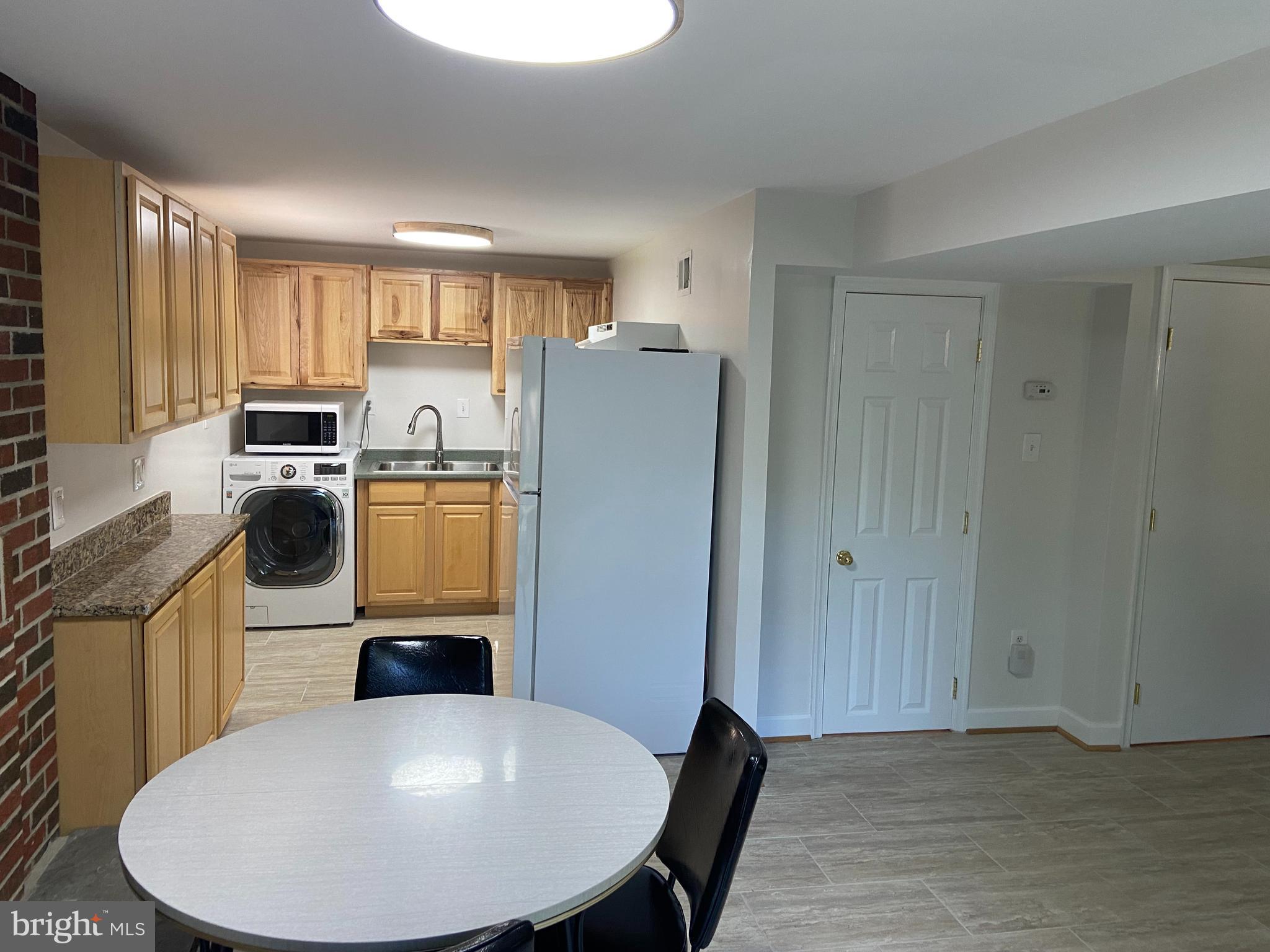 11619 Le Baron Terrace Silver Spring, MD 20902 - Photo 10 of 13 Kitchen