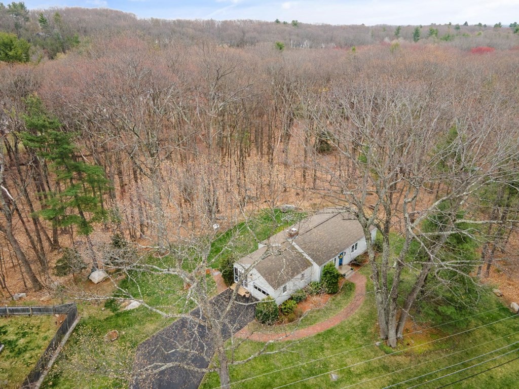 12 Hitchinpost Road Chelmsford, MA 01824 - Photo 29 of 30 Gallery Image 29