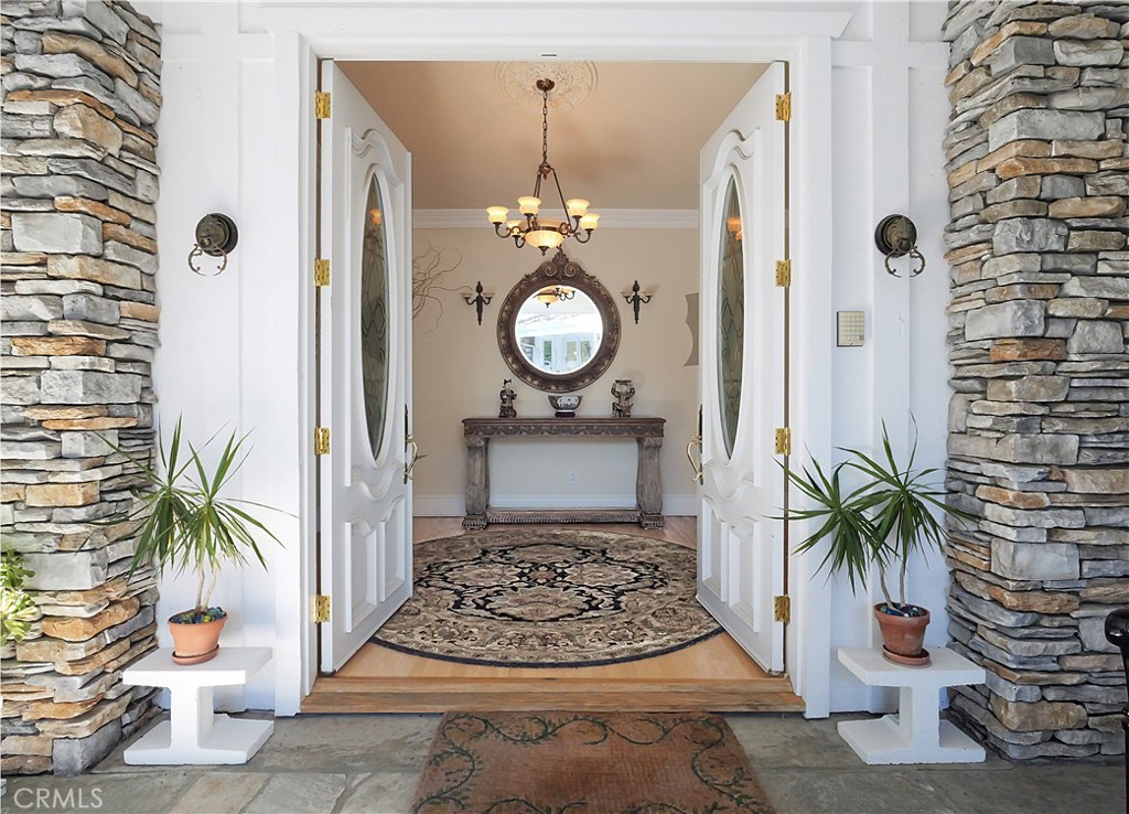 49 Saddleback Road Rolling Hills, CA 90274 - Photo 12 of 64