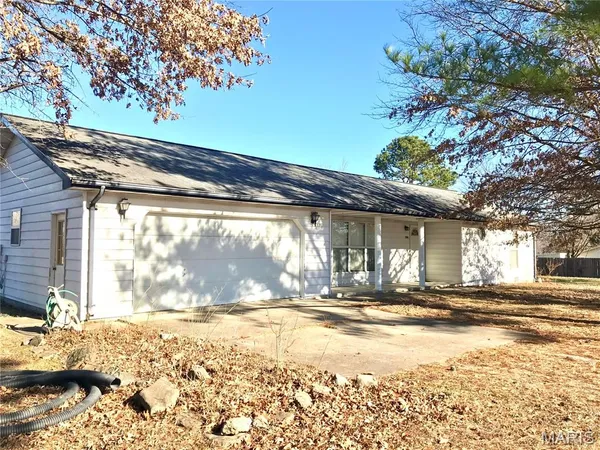 $188,500 | 14275 Camden Lane, Dixon, MO 65459