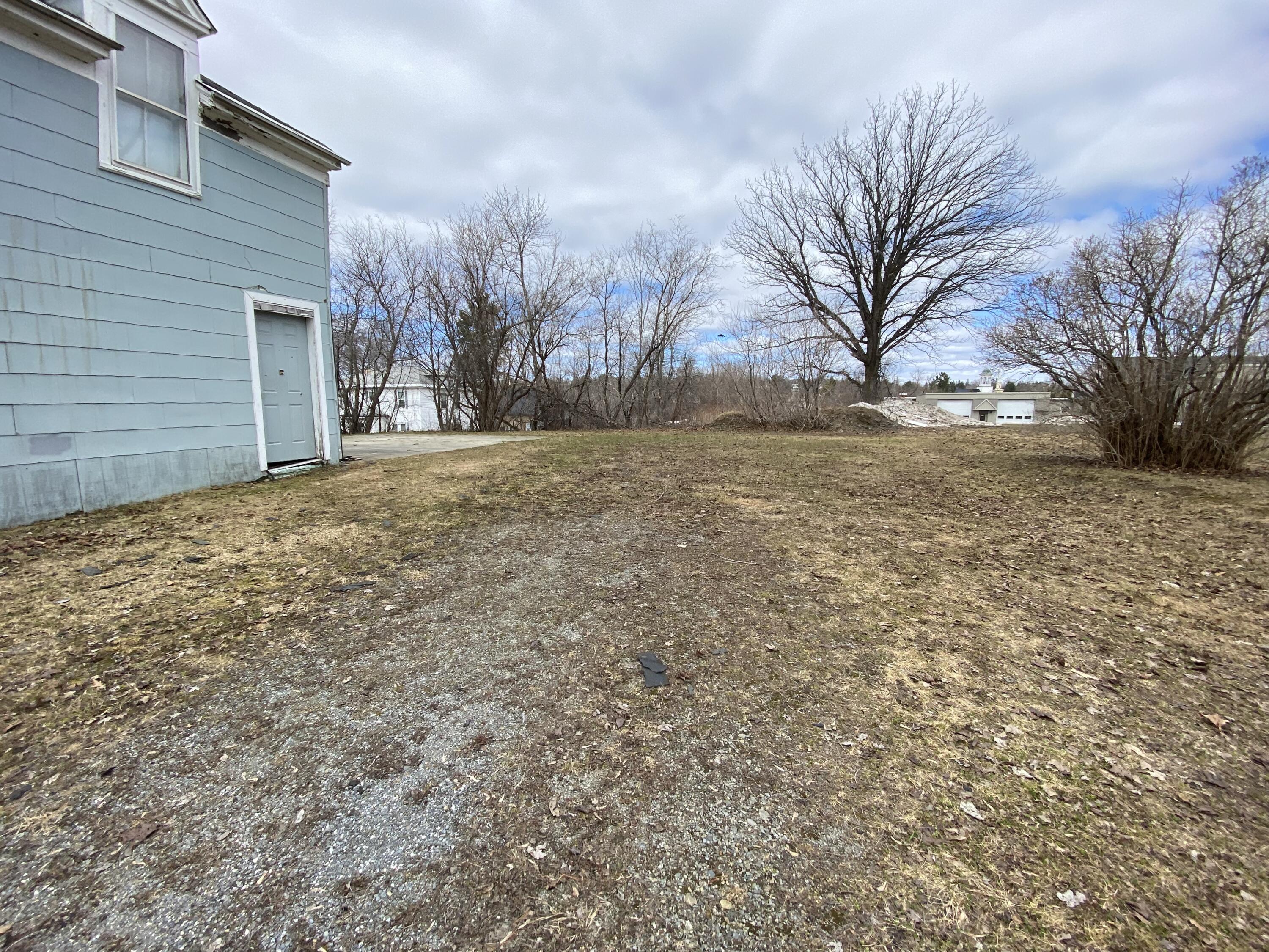 11 Roberts Street Caribou, ME 04736 - Photo 3 of 38 11 Roberts St Caribou April 2023 (6)