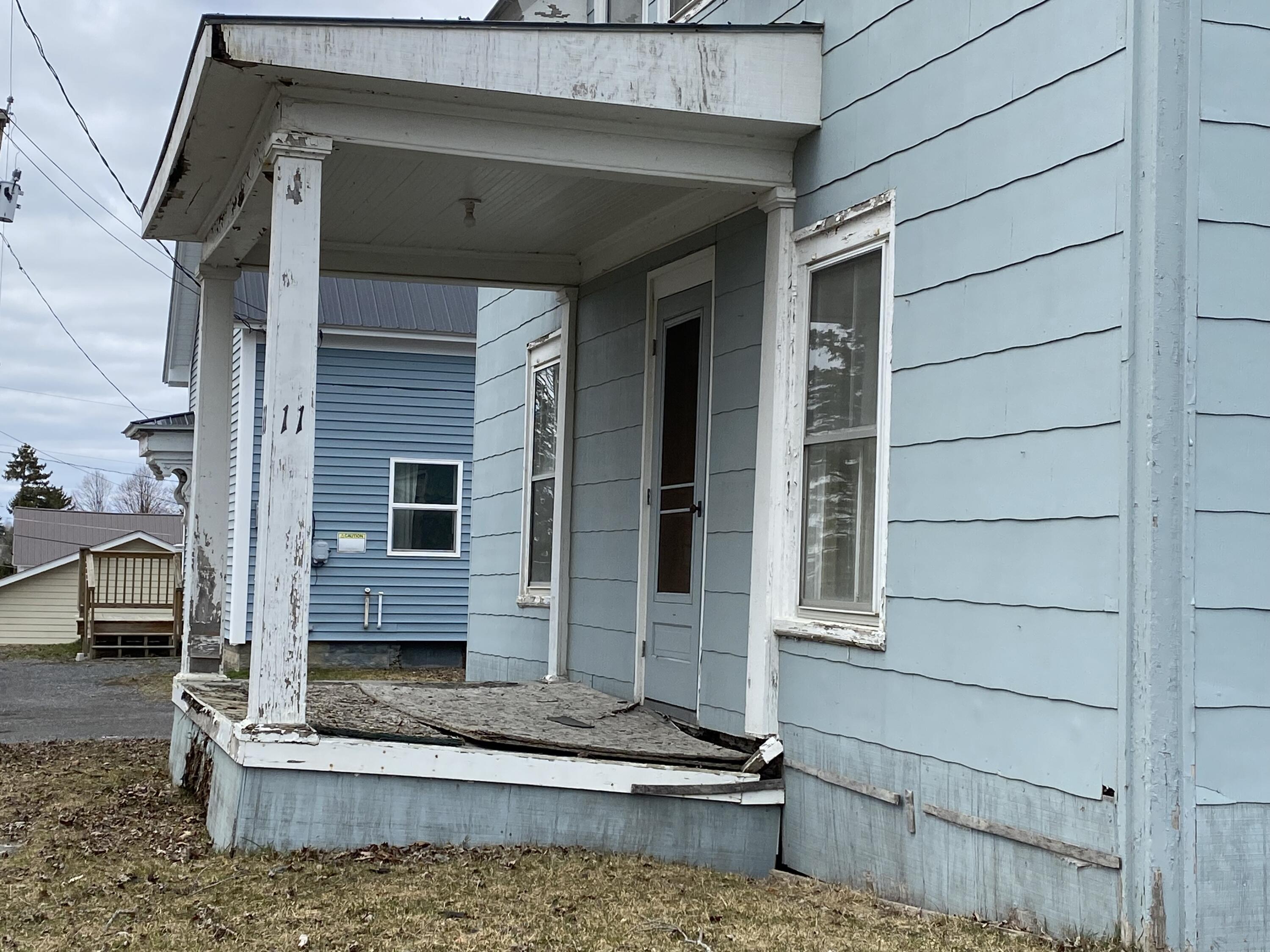 11 Roberts Street Caribou, ME 04736 - Photo 6 of 38 11 Roberts St Caribou April 2023 (2)