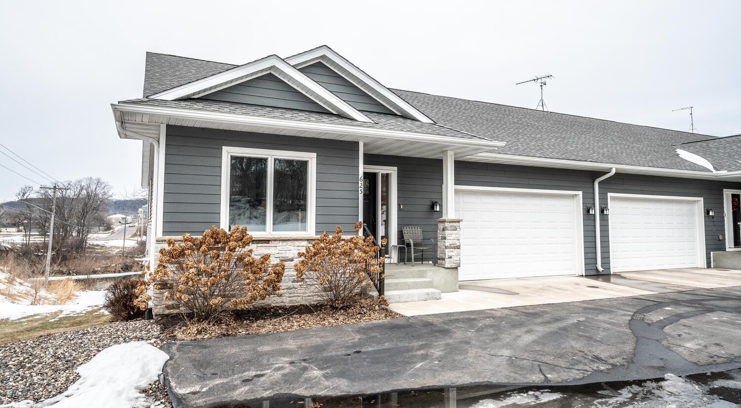 625 North 3rd Street Cannon Falls, MN 55009 - Photo 11 of 37