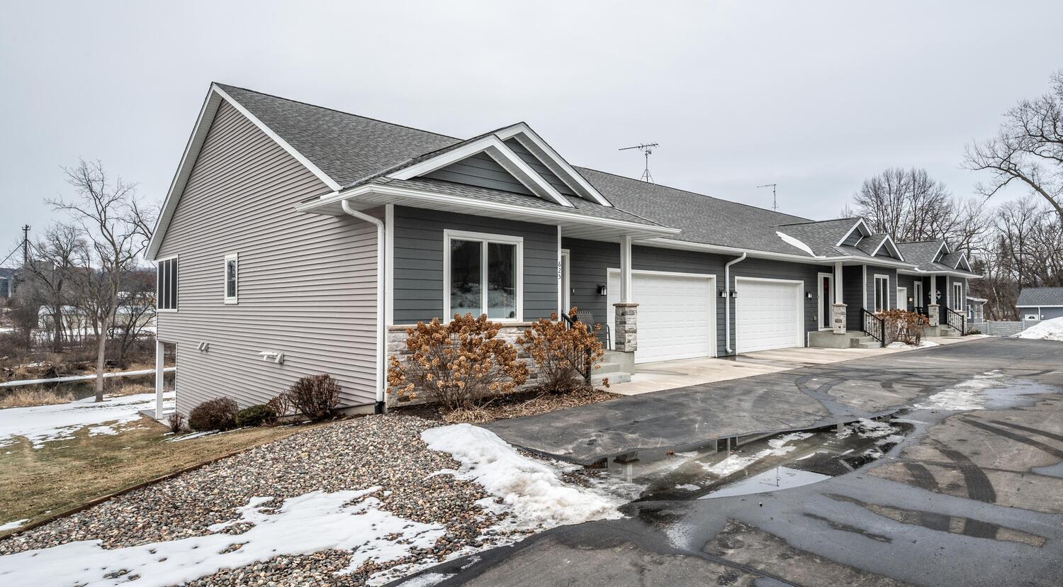 625 North 3rd Street Cannon Falls, MN 55009 - Photo 4 of 37