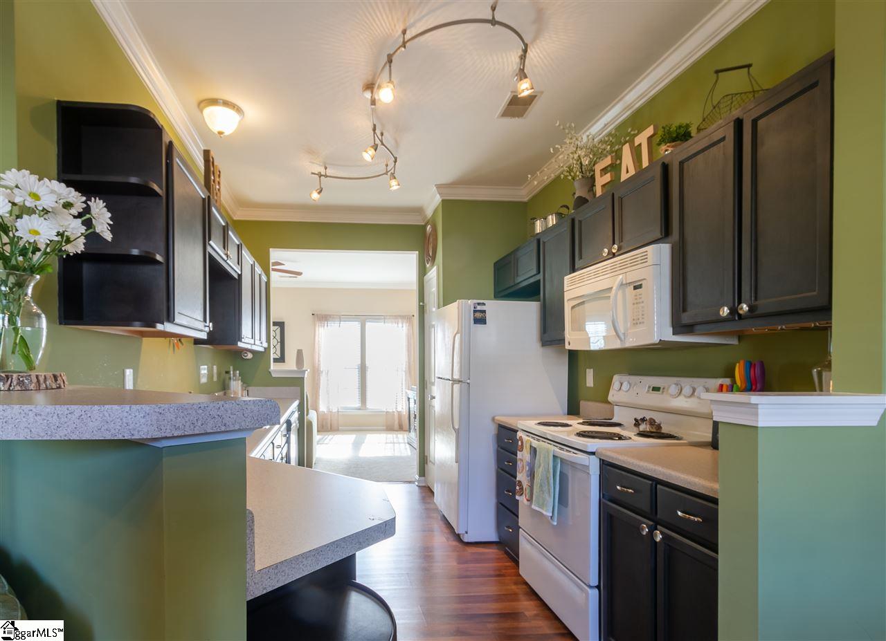 153 Spring Crossing Circle Greer, SC 29650 - Photo 8 of 27