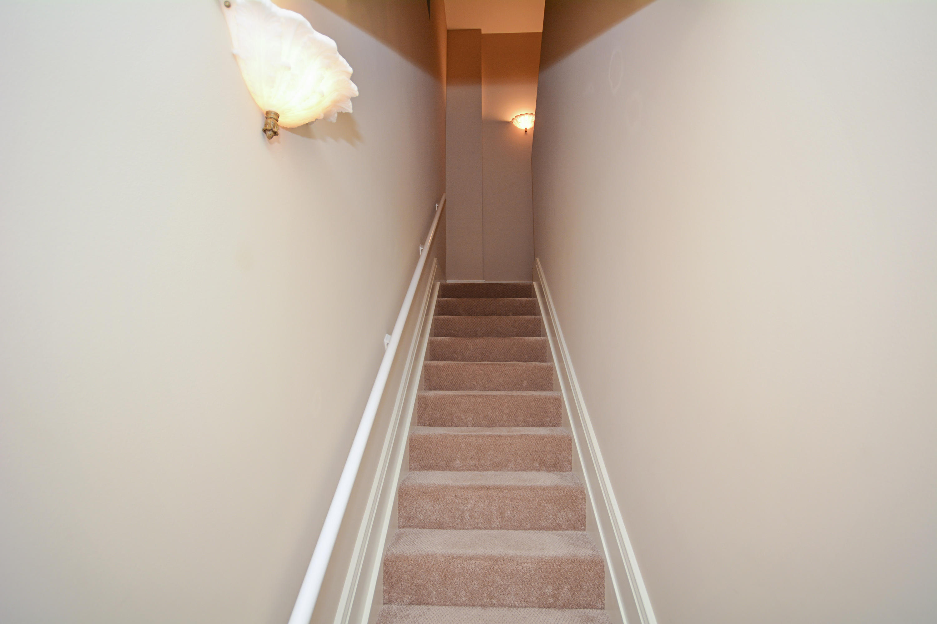200 East Palmetto Park Road, Unit TH21 Boca Raton, FL 33432 - Photo 23 of 35 Stairs to 2nd Level