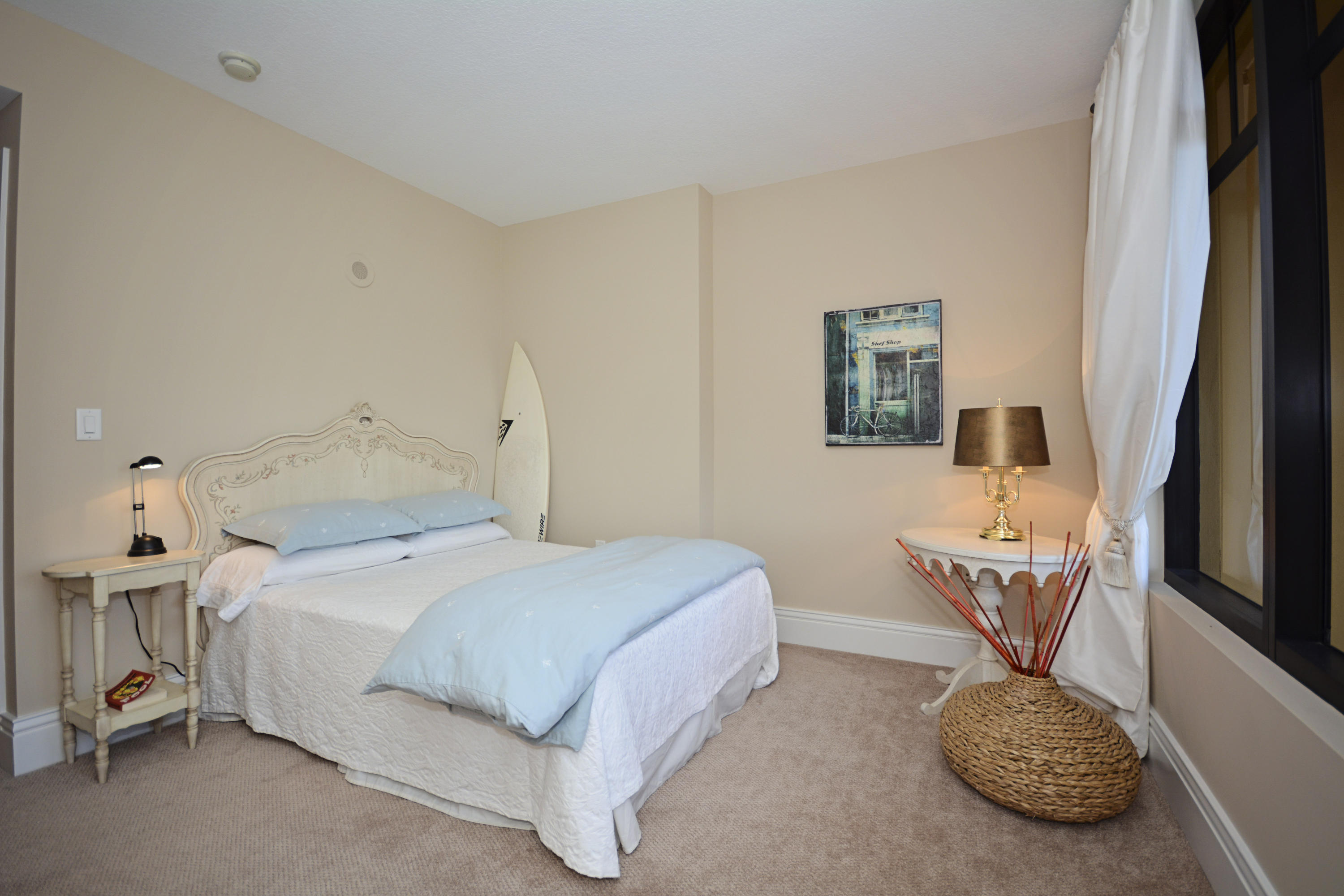 200 East Palmetto Park Road, Unit TH21 Boca Raton, FL 33432 - Photo 24 of 35 Guest Bedroom