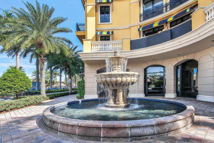 200 East Palmetto Park Road, Unit TH21 Boca Raton, FL 33432 - Photo 5 of 35 200 East Front Exterior