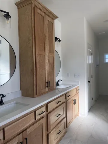 $544,950 | 9008 North Poplar Avenue, Kansas City, MO 64156