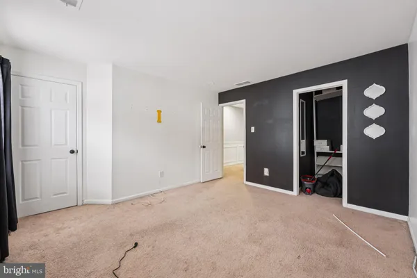 $250,000 | 137 Creekside Court, Newark, DE 19702