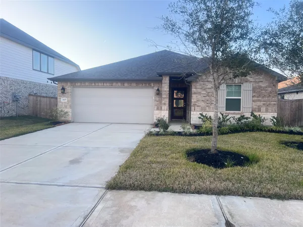 $2,400 | 2615 Good Morrow Drive, Rosenberg, TX 77471