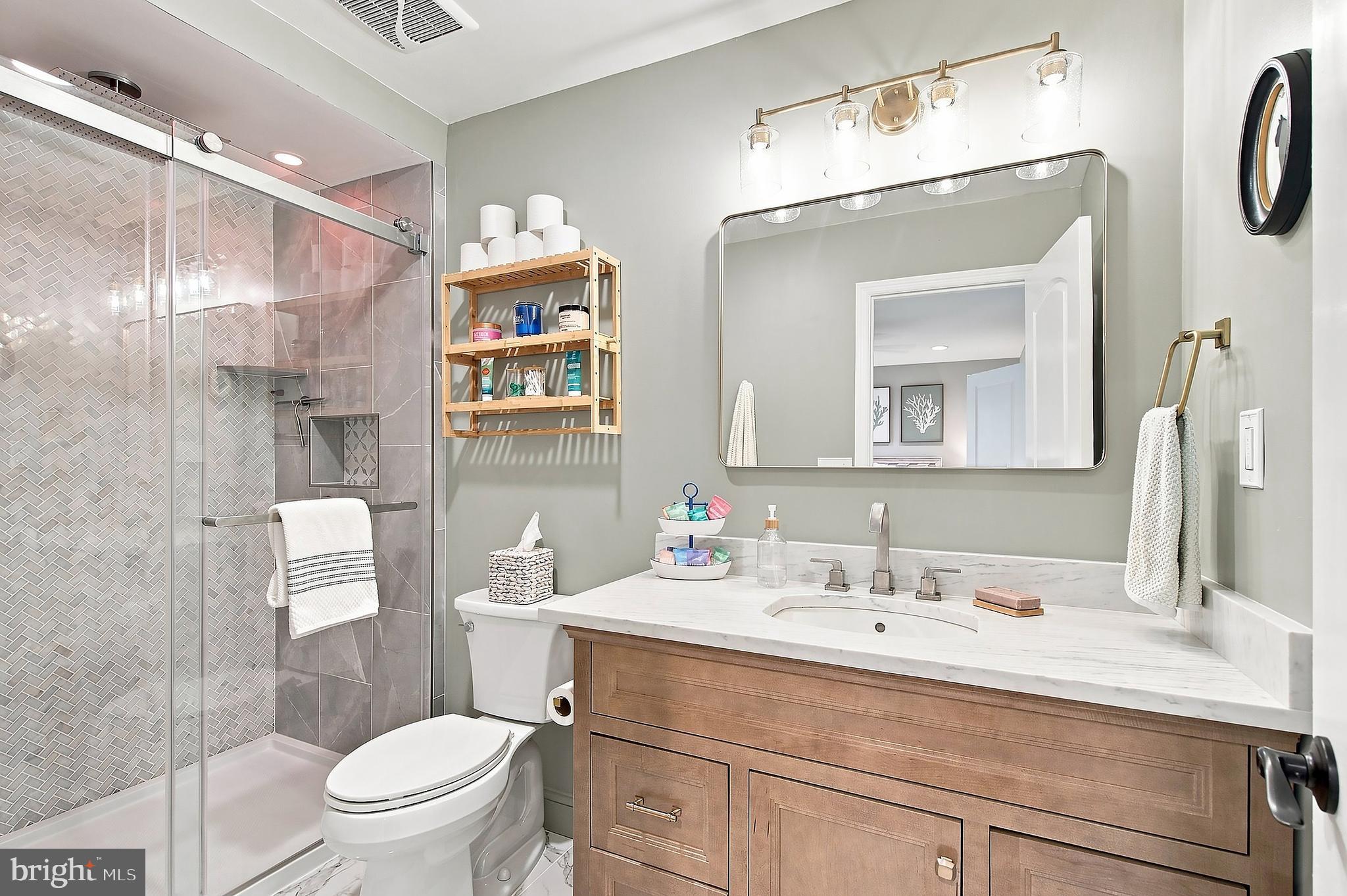160 Stowaway Road Manahawkin, NJ 08050 - Photo 15 of 33 Gallery Image 15