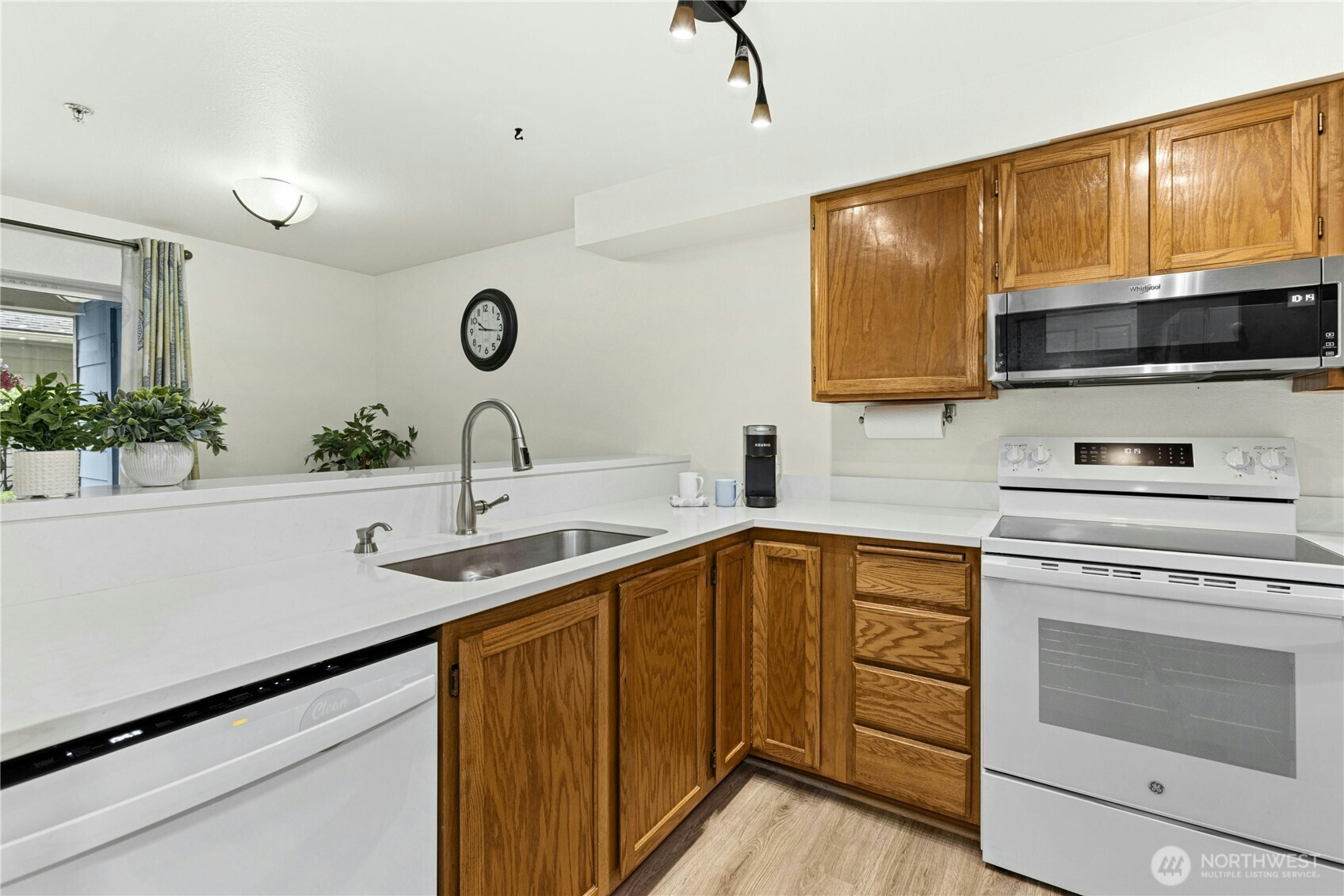 19410 Bothell Way Northeast, Unit D103 Bothell, WA 98011 - Photo 17 of 32