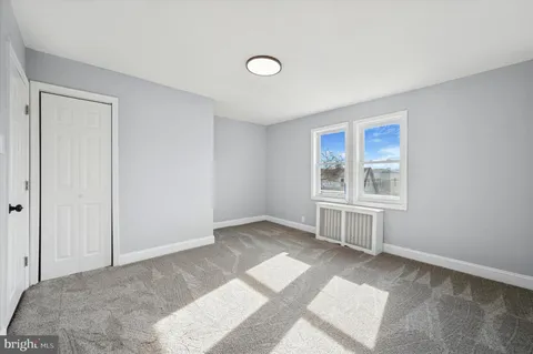 $289,900 | 4029 Vernon Road, Drexel Hill, PA 19026