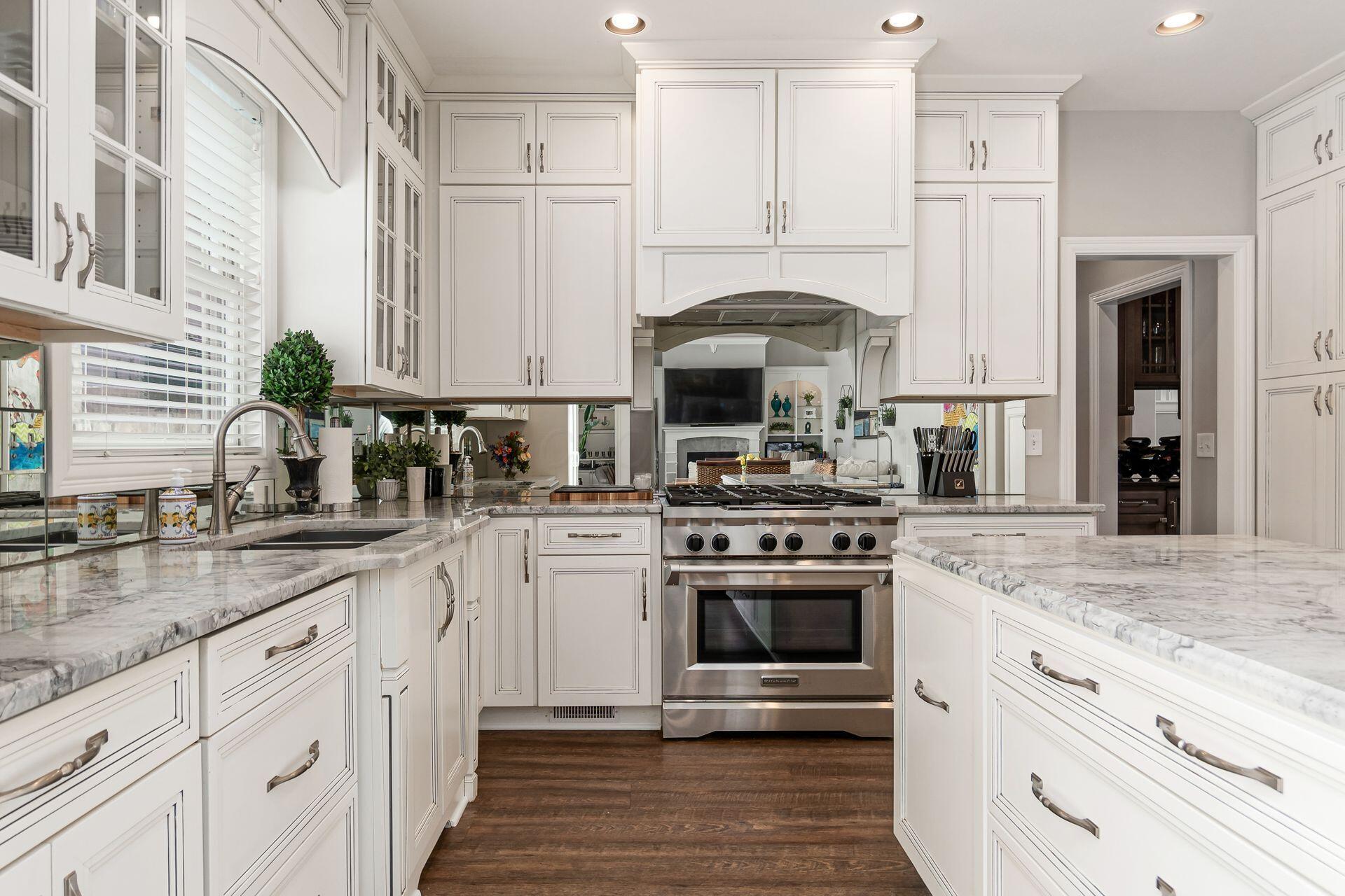 6861 Heverlo Road Sunbury, OH 43074 - Photo 18 of 104 Kitchen