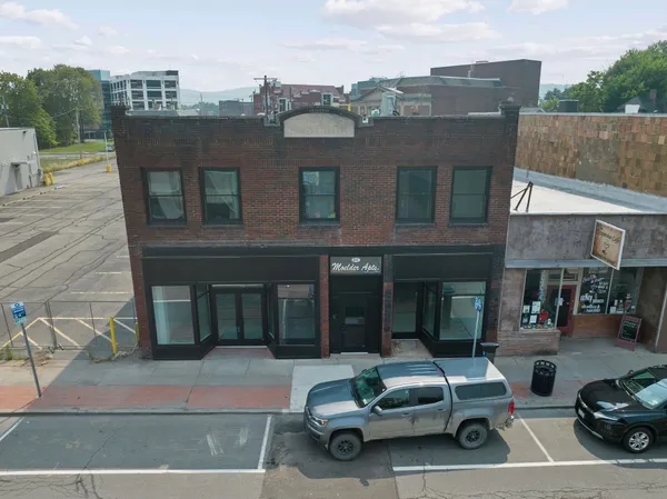 $1,875 | 218 Main Street, Johnson City, NY 13790