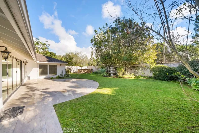 $9,995 | 2646 Basswood Street, Newport Beach, CA 92660