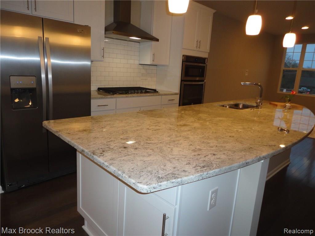 2912 Glenbar Circle, Unit 91 Rochester, MI 48307 - Photo 16 of 40