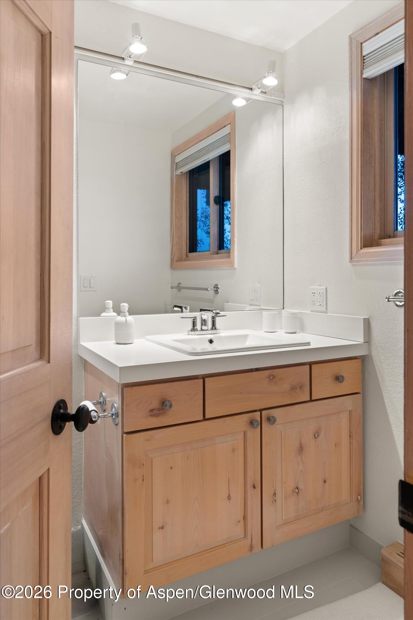 352 Faraway Road Snowmass Village, CO 81615 - Photo 42 of 48 Third Guest Bathroom