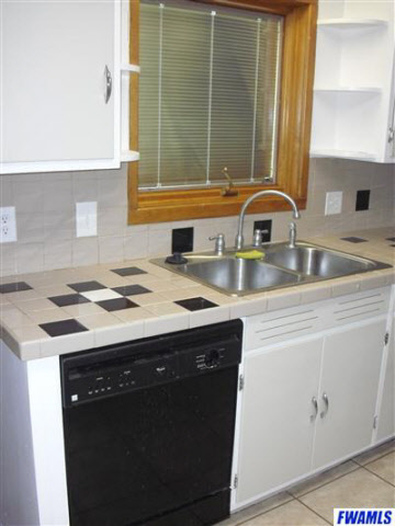 3729 South Washington Road Fort Wayne, IN 46802 - Photo 3 of 13