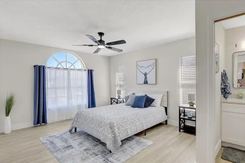 $367,900 | 6505 64th Lane East, Palmetto, FL 34221