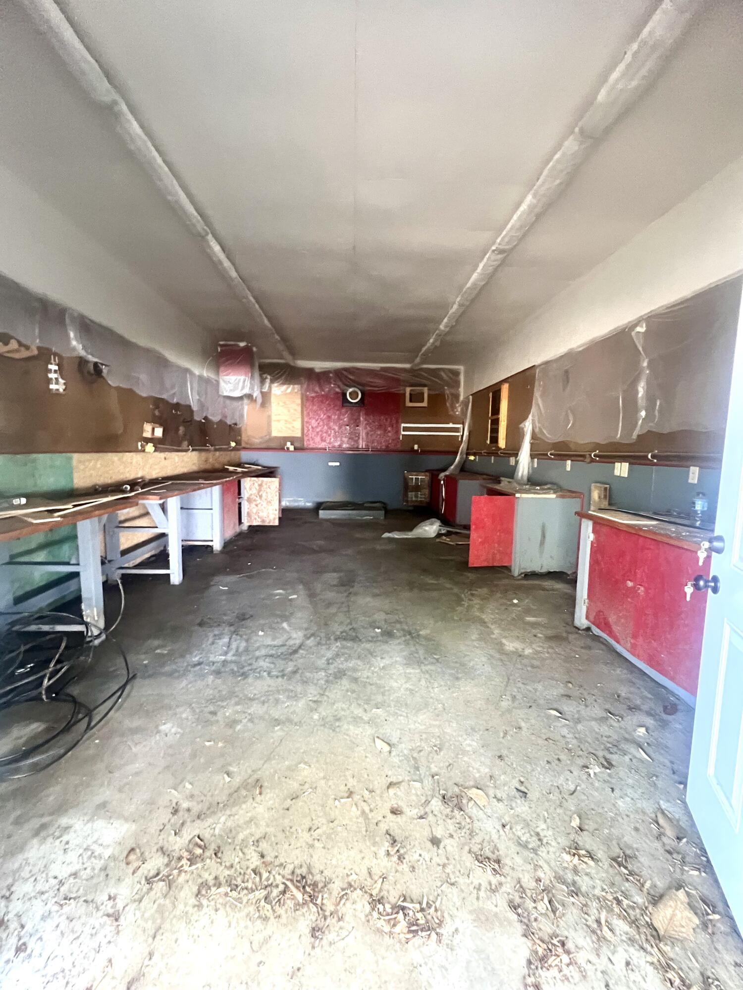 354 Burning Bush Road Ringgold, GA 30736 - Photo 35 of 49 Garage center bay