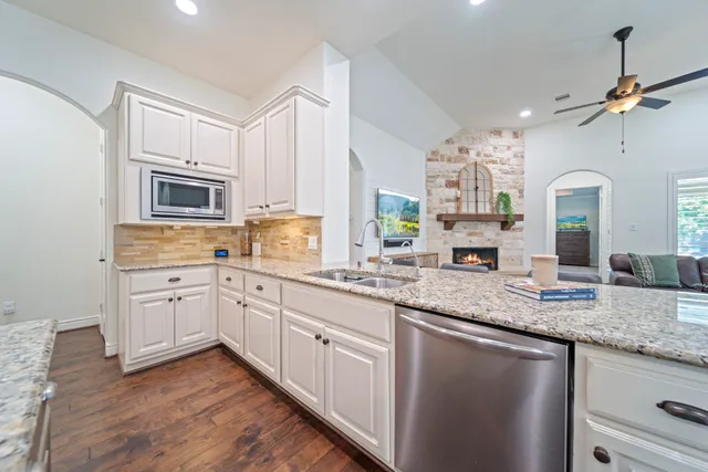 $569,000 | 20122 Altai Terrace Drive, Spring, TX 77379