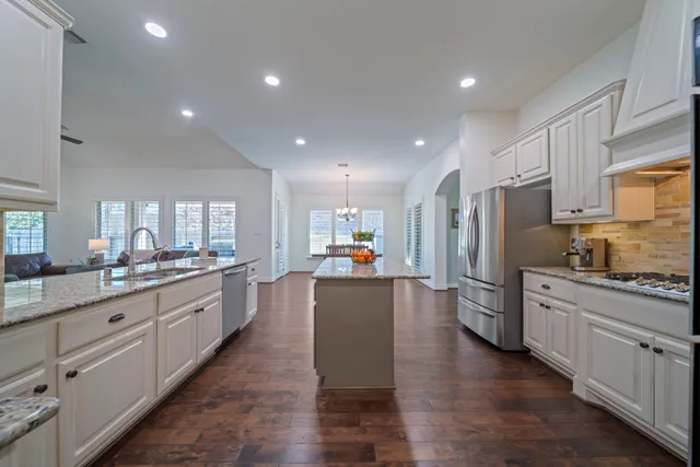 $569,000 | 20122 Altai Terrace Drive, Spring, TX 77379