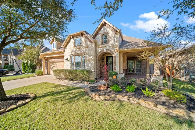 $569,000 | 20122 Altai Terrace Drive, Spring, TX 77379